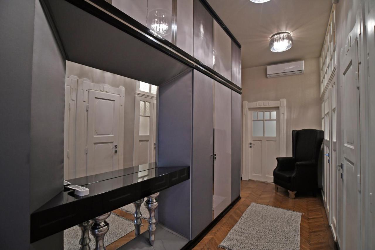 Luxuryflat Near Centre On118 Sqm, 3Br,2Bth,8Bed,Ac Apartment Будапеща Екстериор снимка